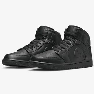 Nike Air Jordan 1 Mid All Black